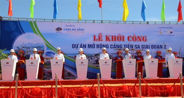 В Дананге началась реализация проекта расширения морского порта «Тиенса»